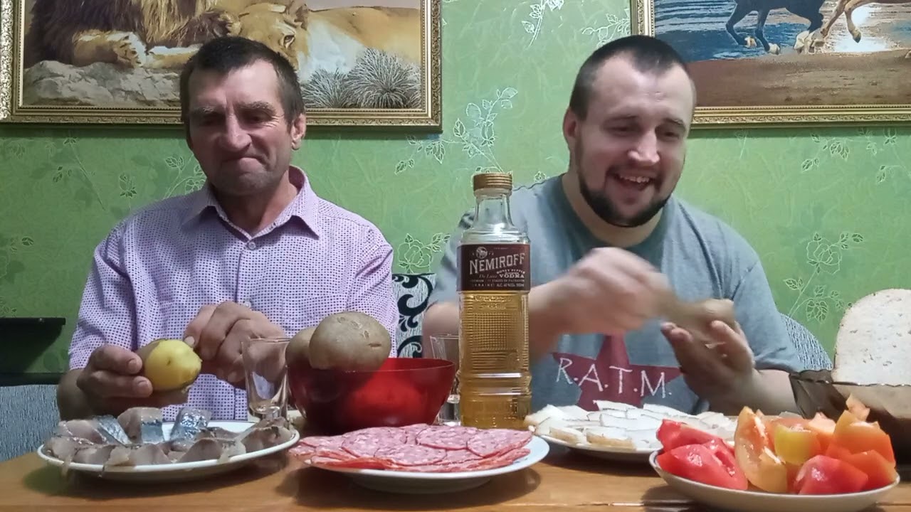 Настойка NEMIROFF De Lexe медовая с перцем