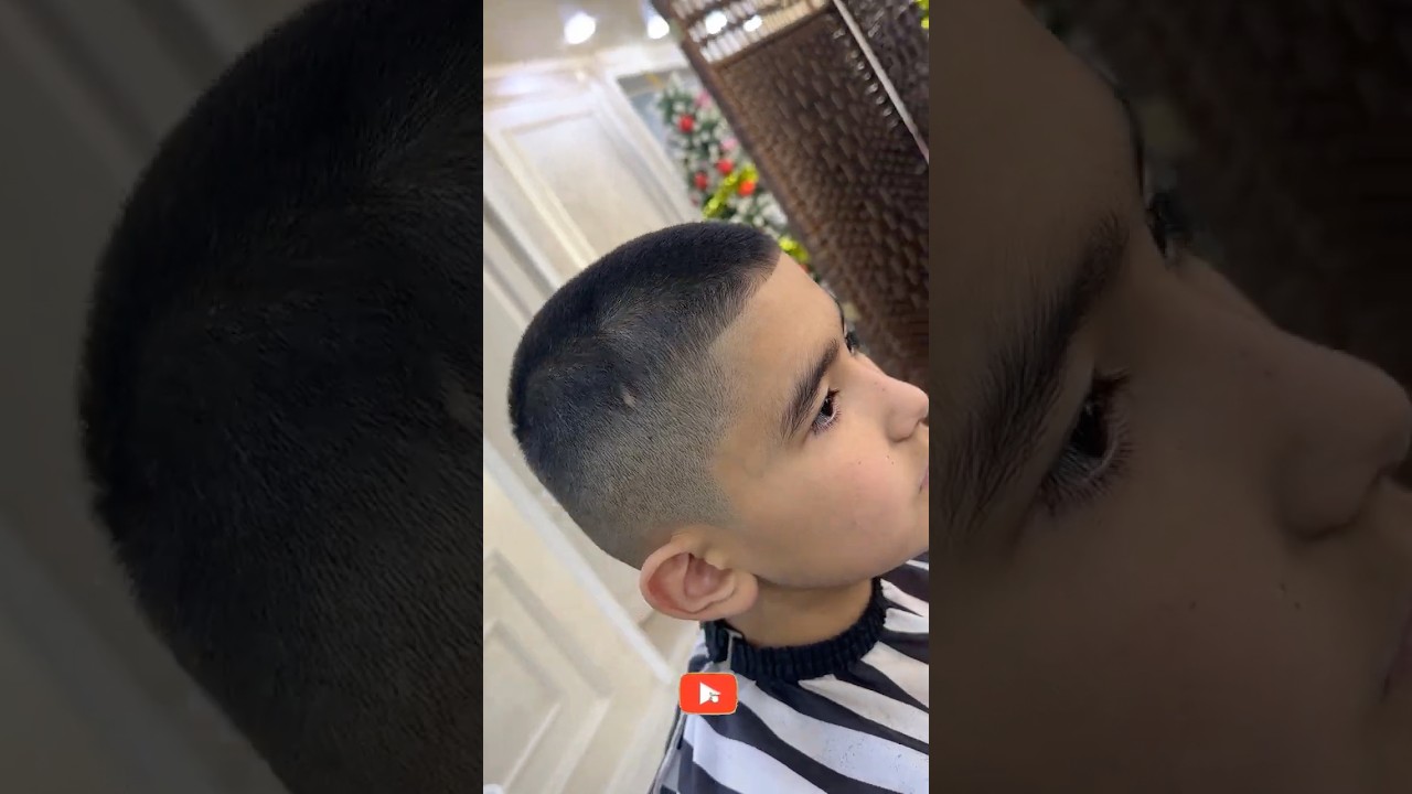 👉 “Short Caesar with high skin fade.” 