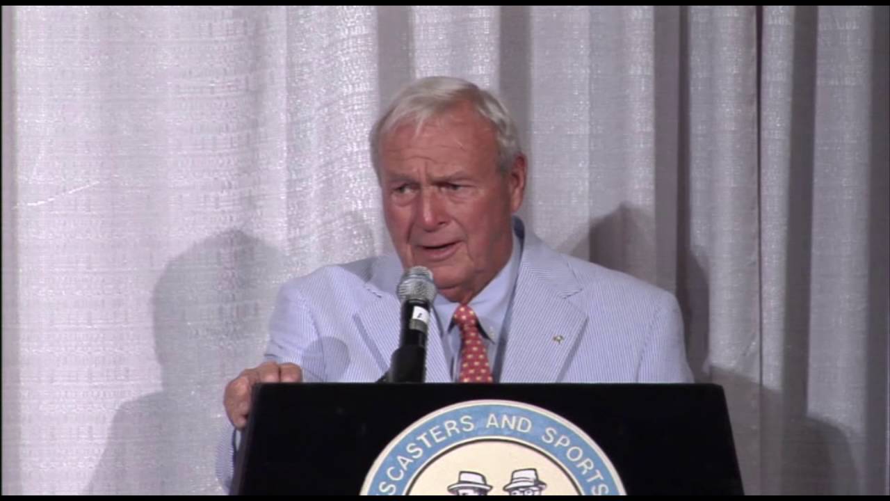 Arnold Palmer Presents Jim Nantz - 2009 NSMA National Sportscaster of
the Year
