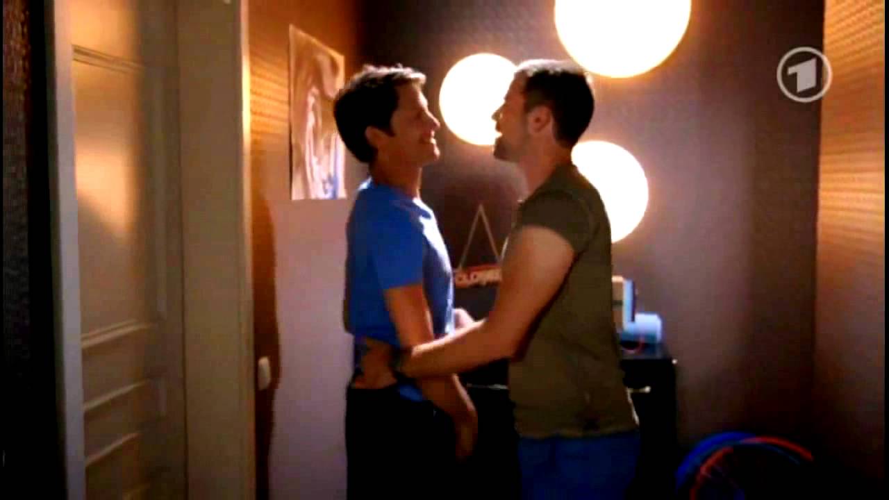 Jo/Olli [Start of something good] - Verbotene Liebe