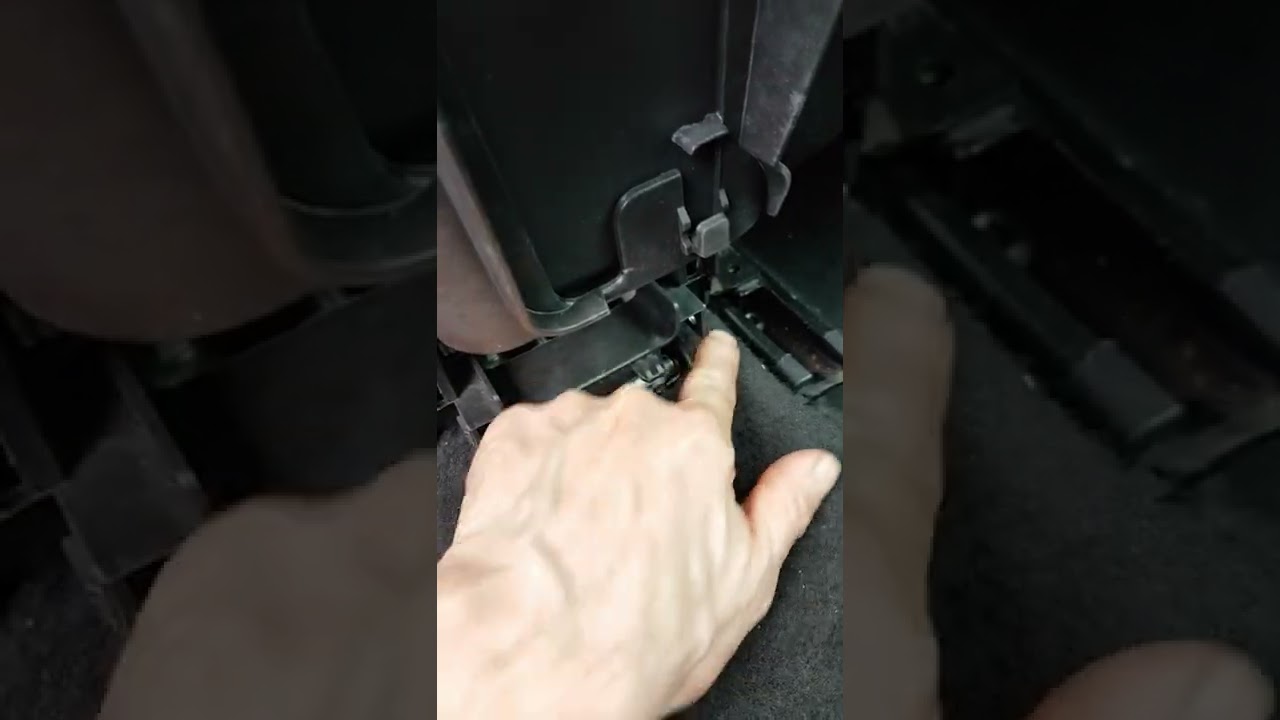 Astra J / Mk6 Handbrake / Parking Brake Adjustment. Vauxhall/Opel Astra J Mk6 2013