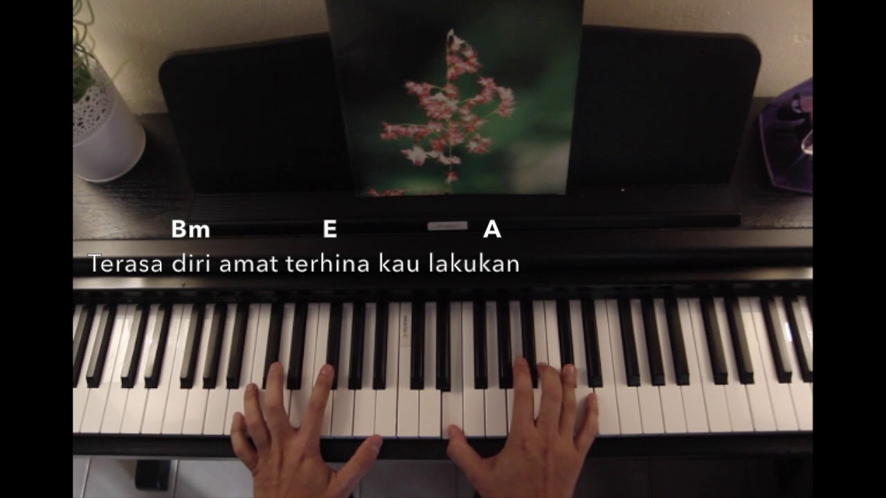 Rock Kapak Dari Ulu - Slam Gerimis Mengundang (Lyrics+Chords)