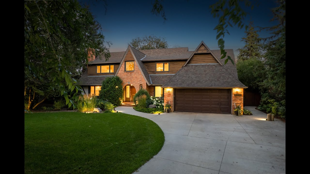 Edmonton Homes for Sale | Stunning Brookside Tudor with 5 Bedrooms