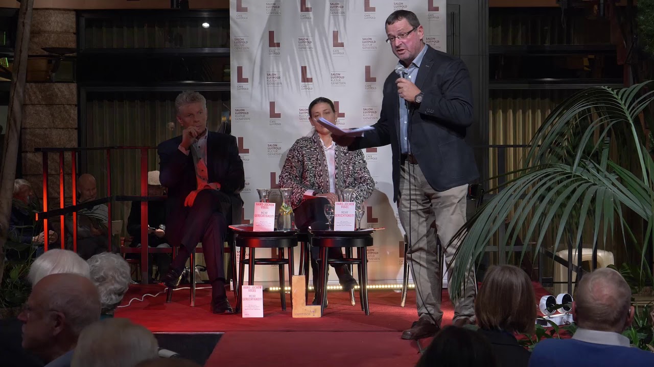 Wir brauchen eine gerechtere Bodenordnung! mit Hans-Jochen Vogel und Oberb&uuml;rgermeister Dieter Reiter