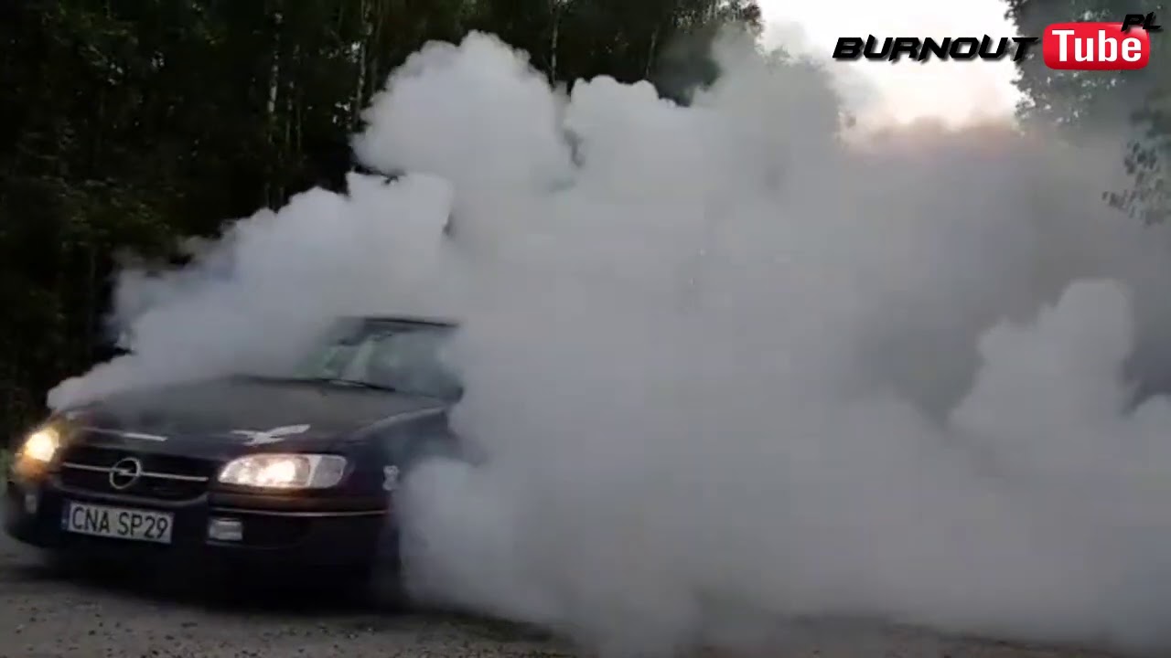 Opel Omega 3.2 V6 (Z32SE) 3rd gear Burnout