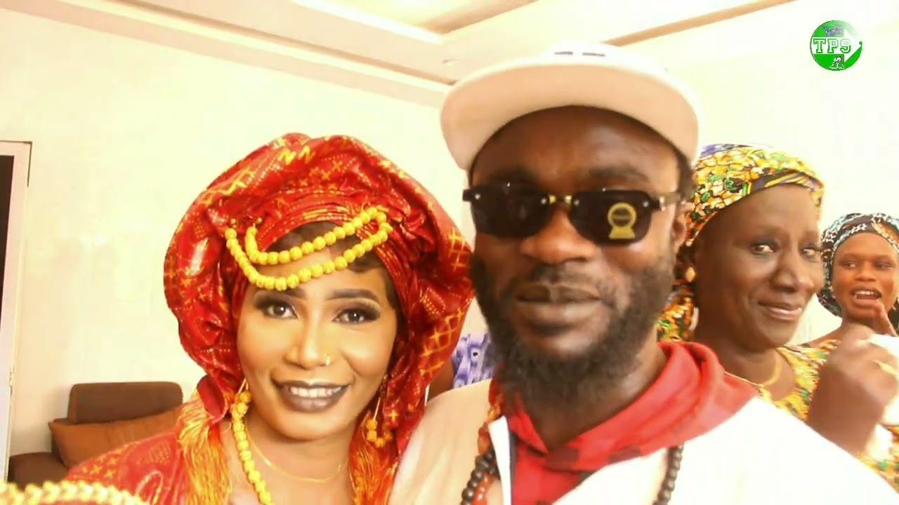 Découvrez ce Bel couple : Mamy Ndiaye chérie Ousmane Sakho  Niodior 