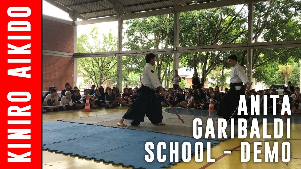 合気道 Kiniro Dojo Aikido - Demonstração no Colégio Anita Garibaldi
