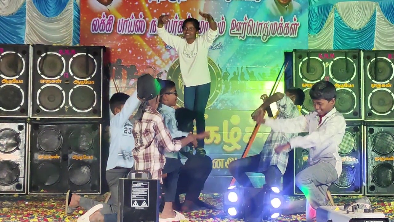 மோனிகா மோனிகா கூலி Monica Monica Song Dance Coolie Energetic Stage Performance