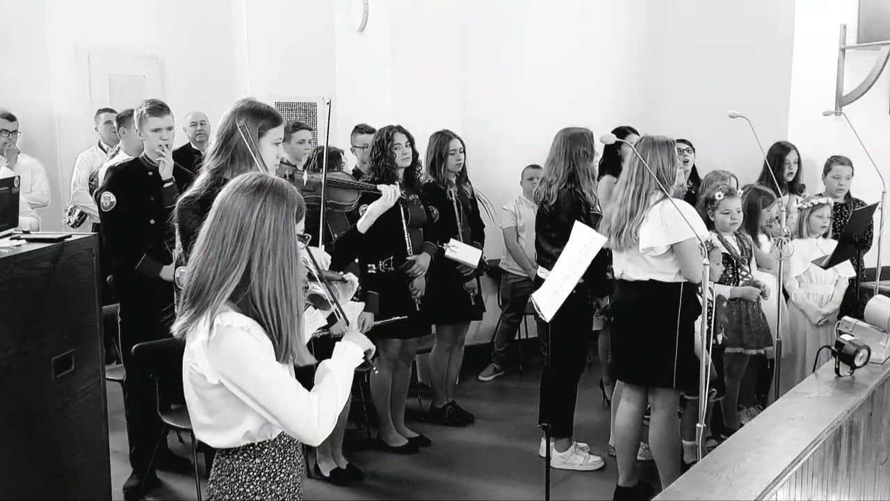Barka - schola parafialna w Długołęce-Świerkli (odpust parafialny + 50 lecie kapłaństwa)