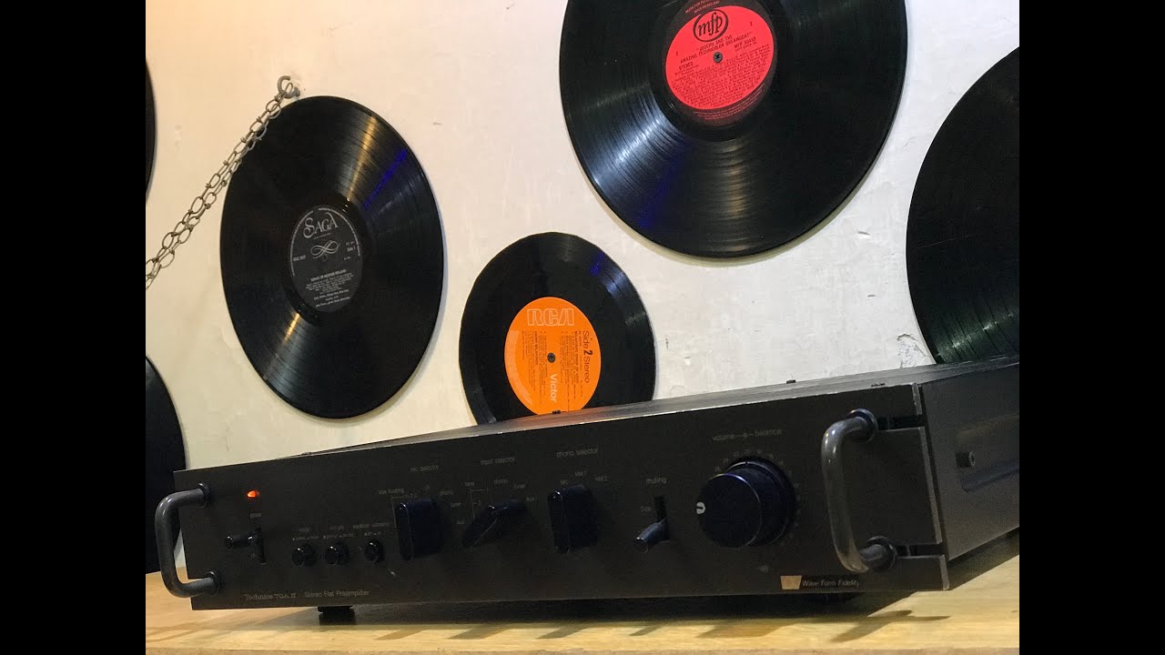 Technics SU-9070II (70AII) Flat Preamplifier- Specs/Specifications Are Mentioned In Descriptions: