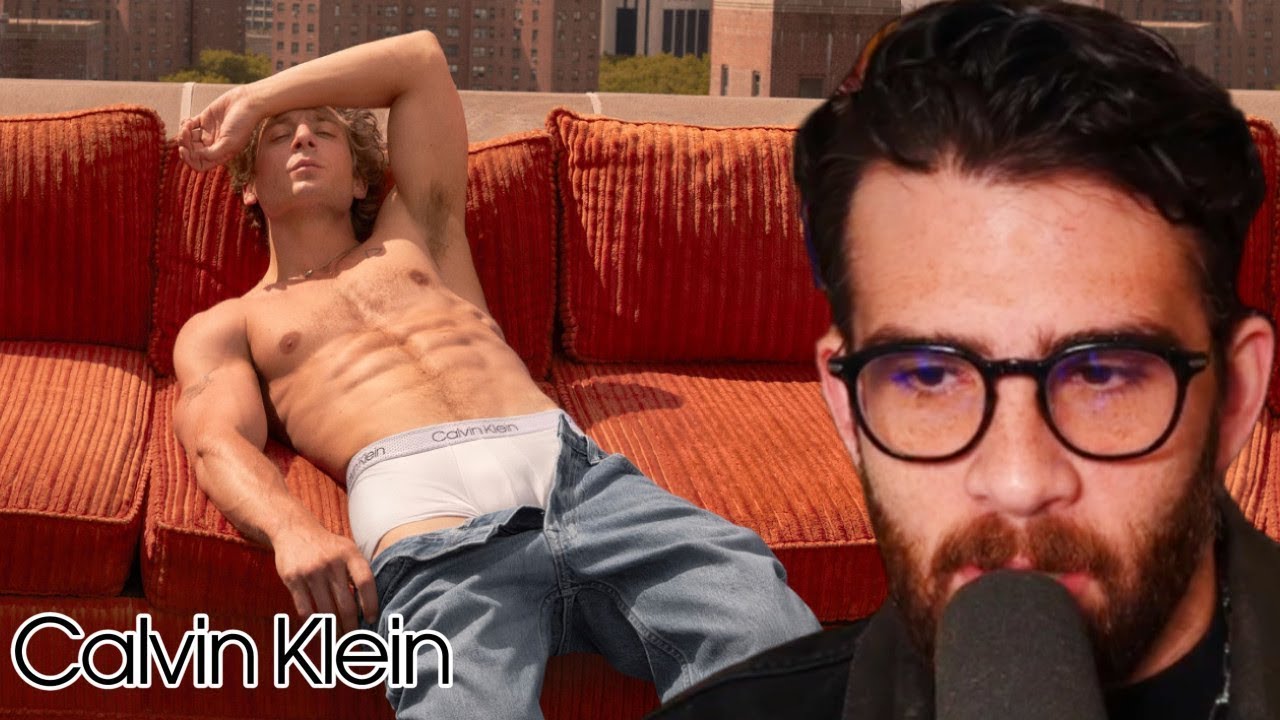 Jeremy Allen White is JACKED (HasanAbi REACTS)