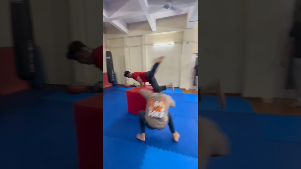 Fight training #parkour #jackiechan #actionmovies #tricking #kungfukicks #fightaction #bollywood