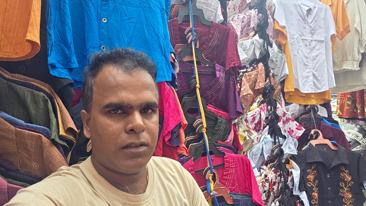 මහරගම පාන්දර පෝලේ අඩුම මිල .බ්ලවුස් 450 සිට .
