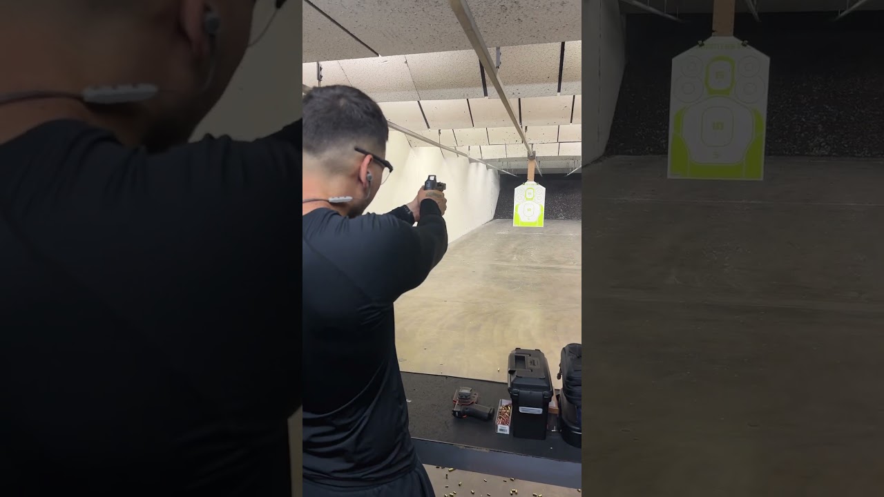 At the range-Taurus TX22 Compact🔥🇺🇸  #guns #taurus #tx22 #wethepeople #firearms #shorts #guntuber