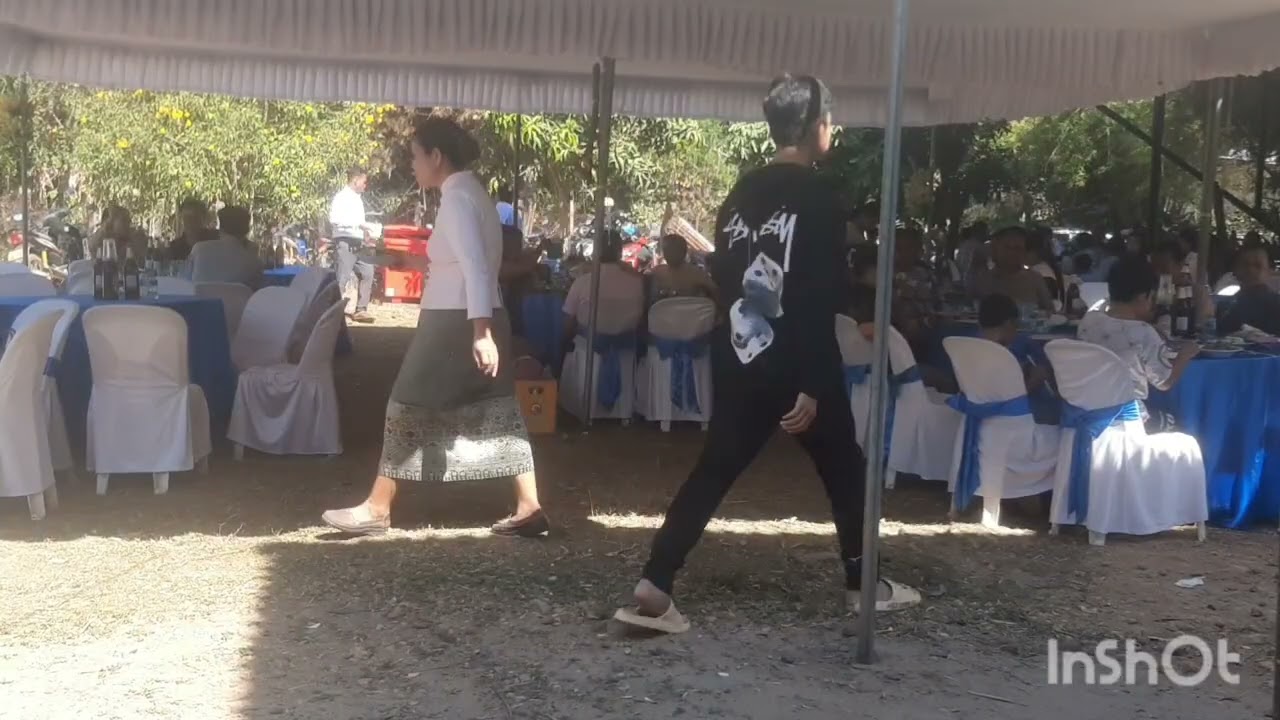 ງານຂຶ້ນເຮືອນໄຫມ່ຢູ່ອຸດົມວິໄລ/งานขึ้นเฮึอนไหม่