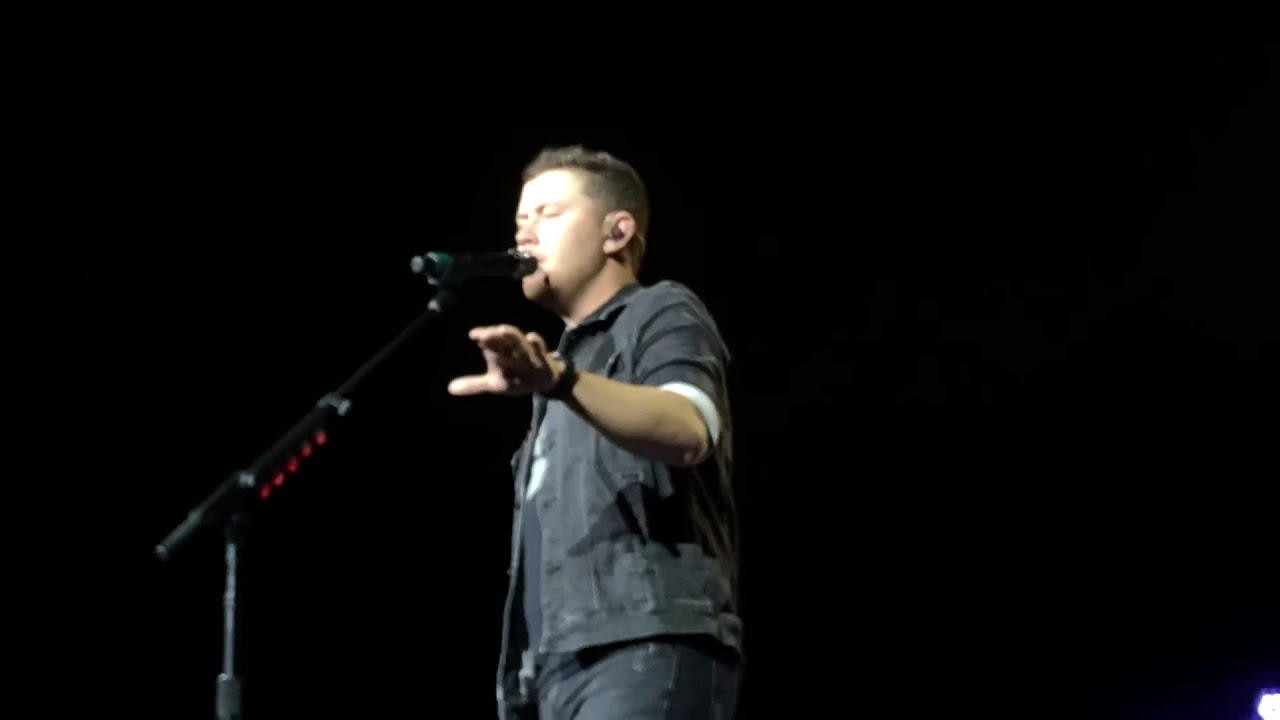 Scotty McCreery “If Tomorrow Never Comes” (Garth Brooks Cover) Live at The Ocean Resort