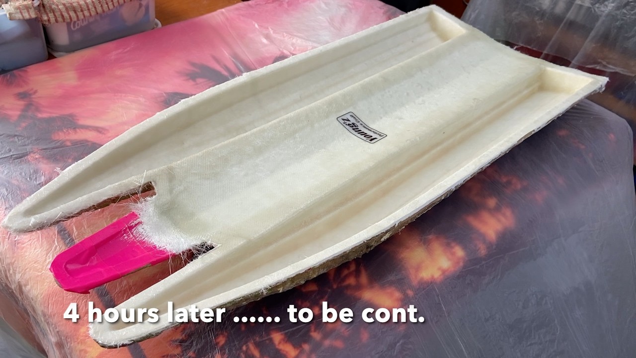 YPC Fast Electric rc Outboard - Laying up the hull