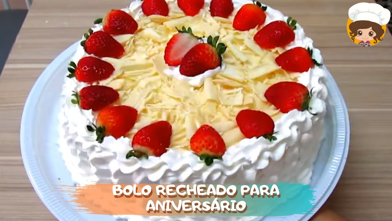 BOLO PARA ANIVERSÁRIO COM MORANGOS - MIL DELÍCIAS NA COZINHA
