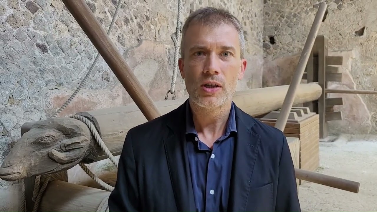 Pompei, scoperta la “panchina d’attesa” davanti alla Villa dei Misteri