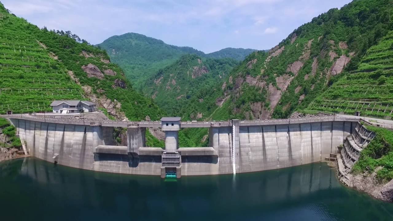 空撮 奥三面ダム 三面ダム