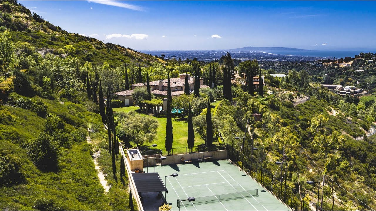 12833 Chalon Road | Brentwood