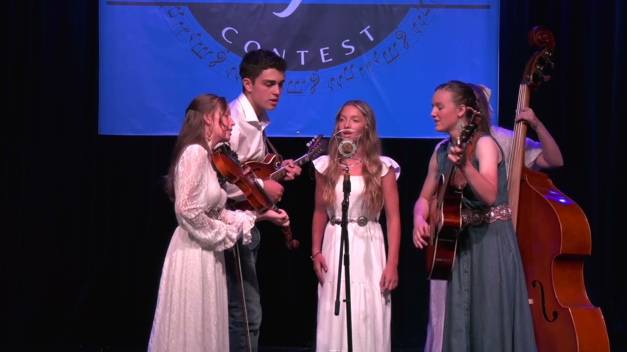 The Boarderliners perform at the OMMA Youth in Bluegrass Competition 2024