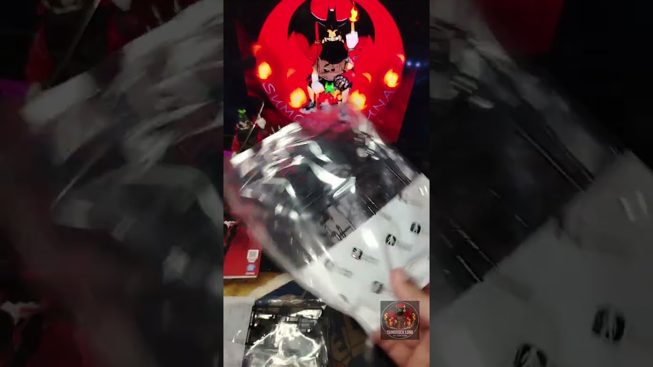 Blokees Batman Beyond Unboxing and Build