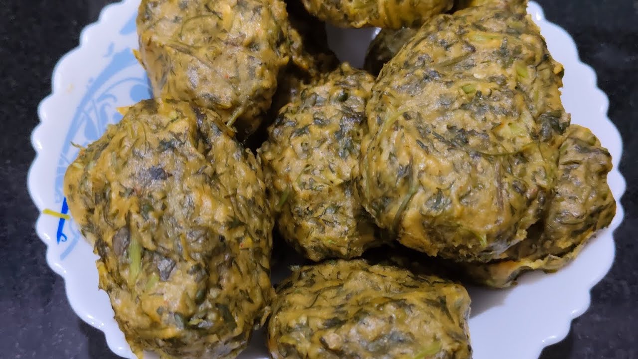Healthy Steamed Kothimbir Gole #KothimbirGole #SteamedKothimbirMutke