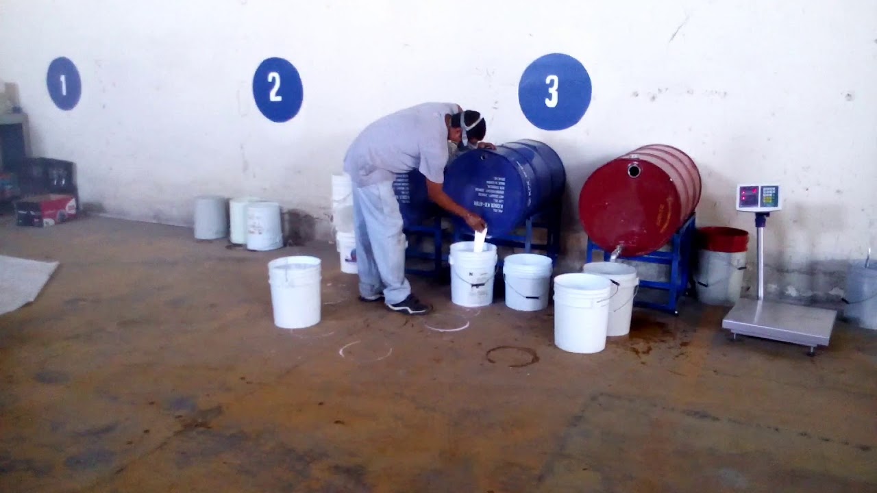 Cómo se fabrica el hule espuma en forma manual