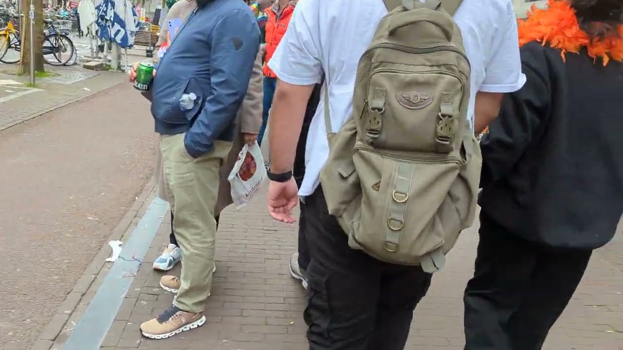 King's Day Amsterdam 2022 - Spuistraat