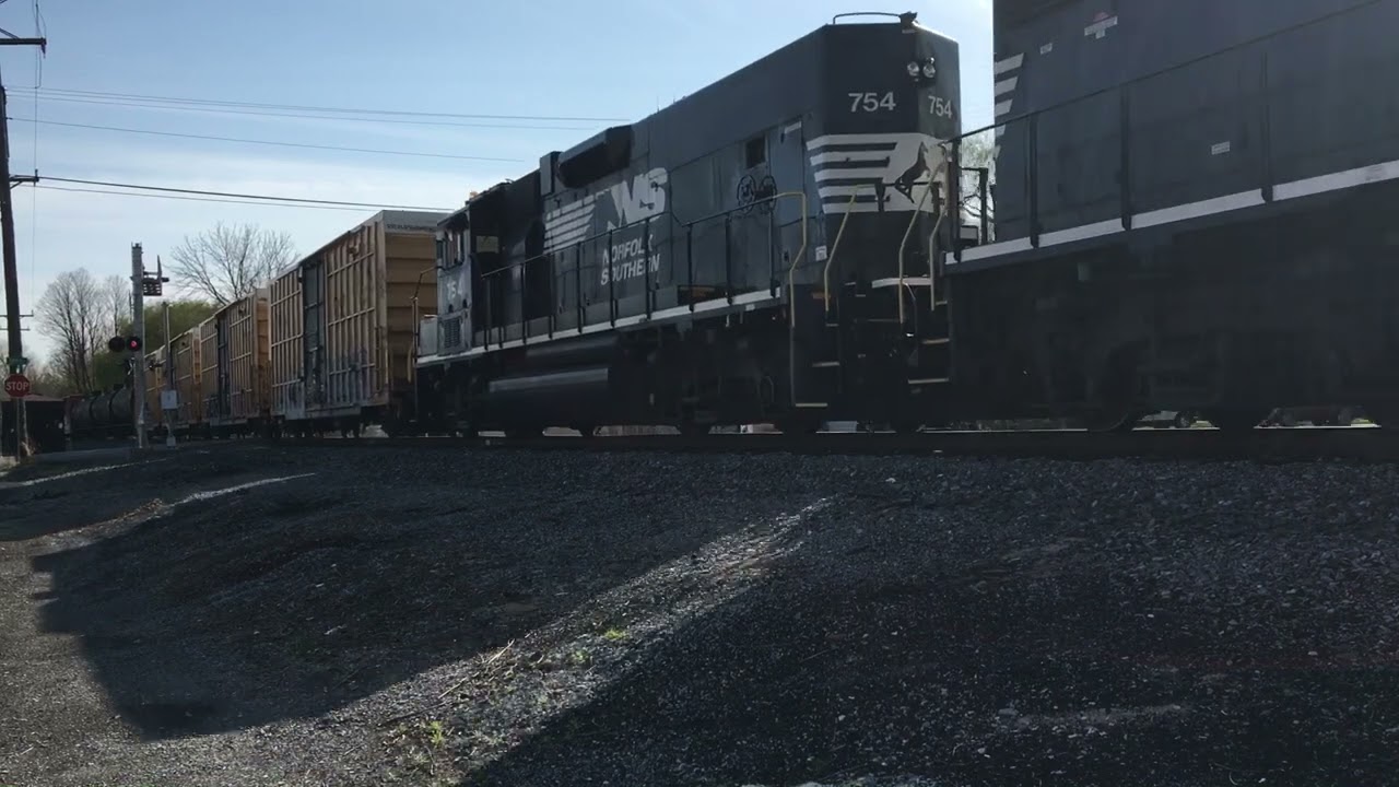 PA railfan snapshots NS HI10