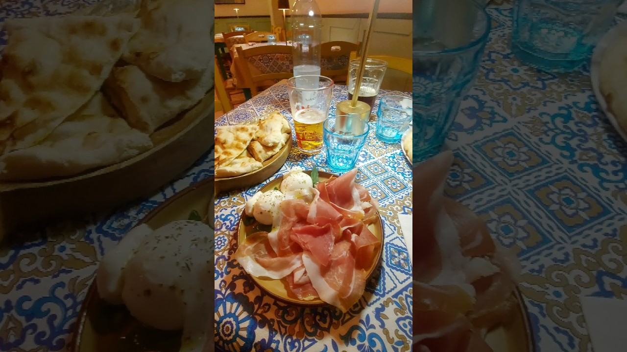 LA CITTÀ DI PULCINELLA prima cena sul 