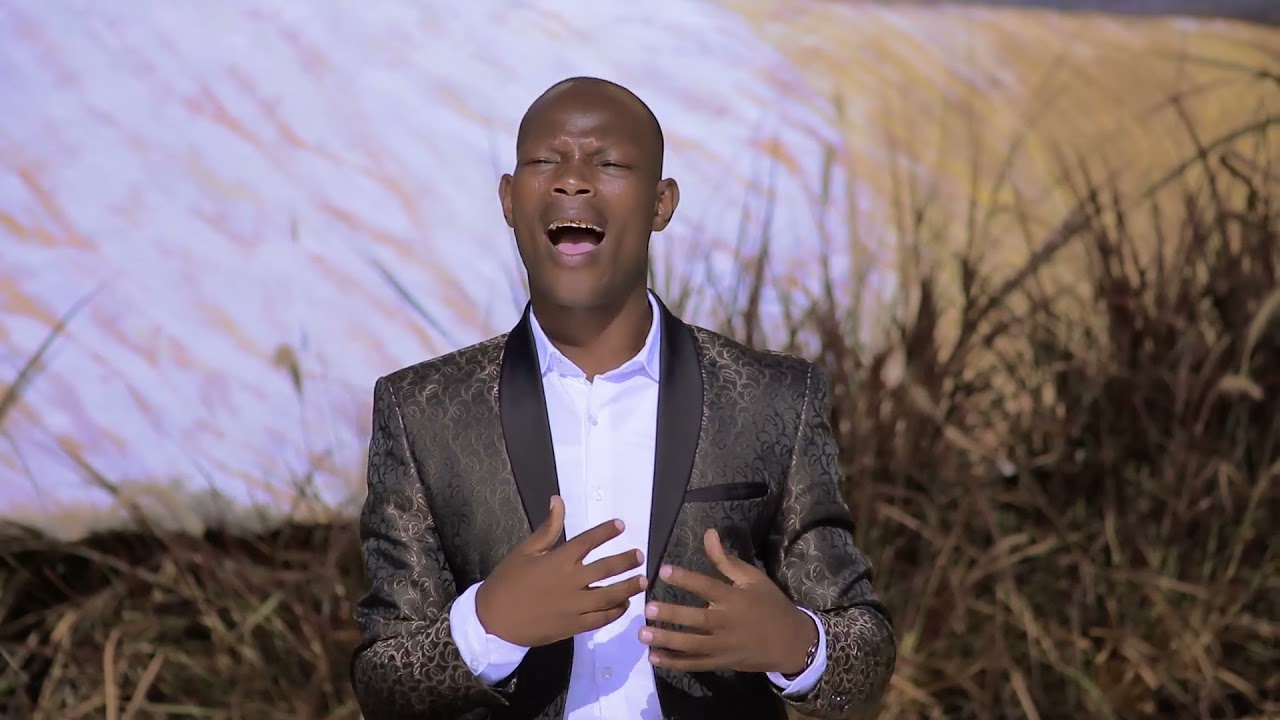 Paschal Thomas FT Rose Muhando- kutembea na Yesu ( official video)