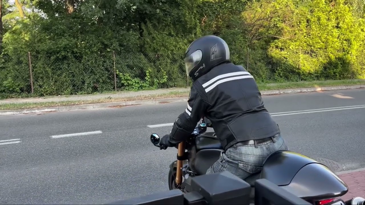 Moto Guzzi V11 scura S554 / prezentacja / dźwięk Mistral - cz. 2