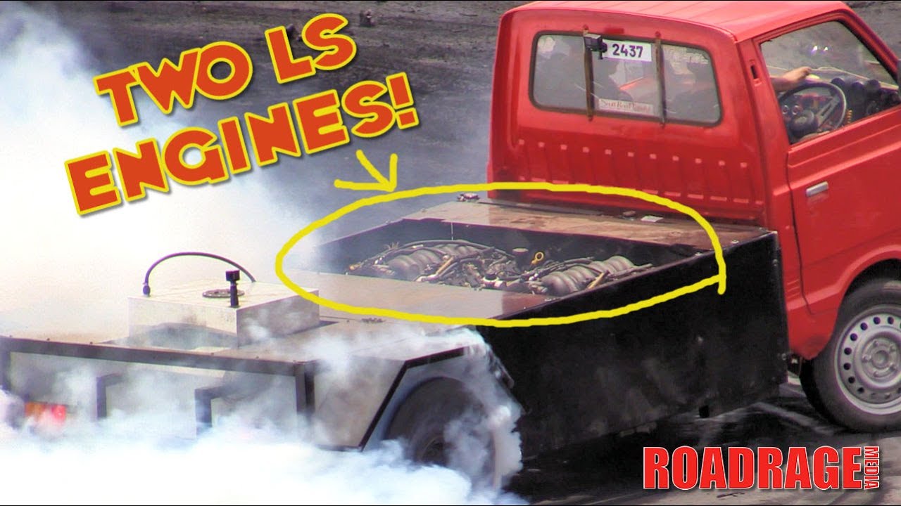 TWO LS ENGINES! - Summernats 35 - Burnouts Australia.