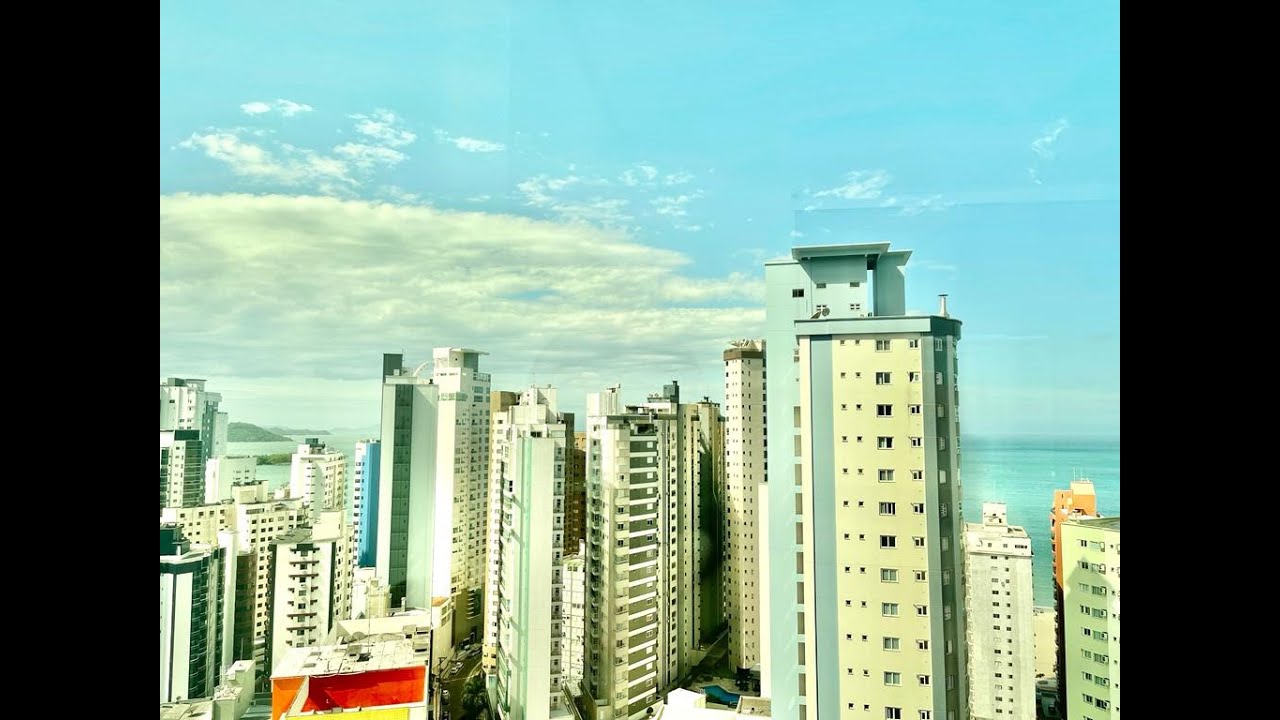 Apartamento em Andar Alto no Edifício Cartagena 3 Suítes com 132m² Avenida Brasil Balneário Camboriú