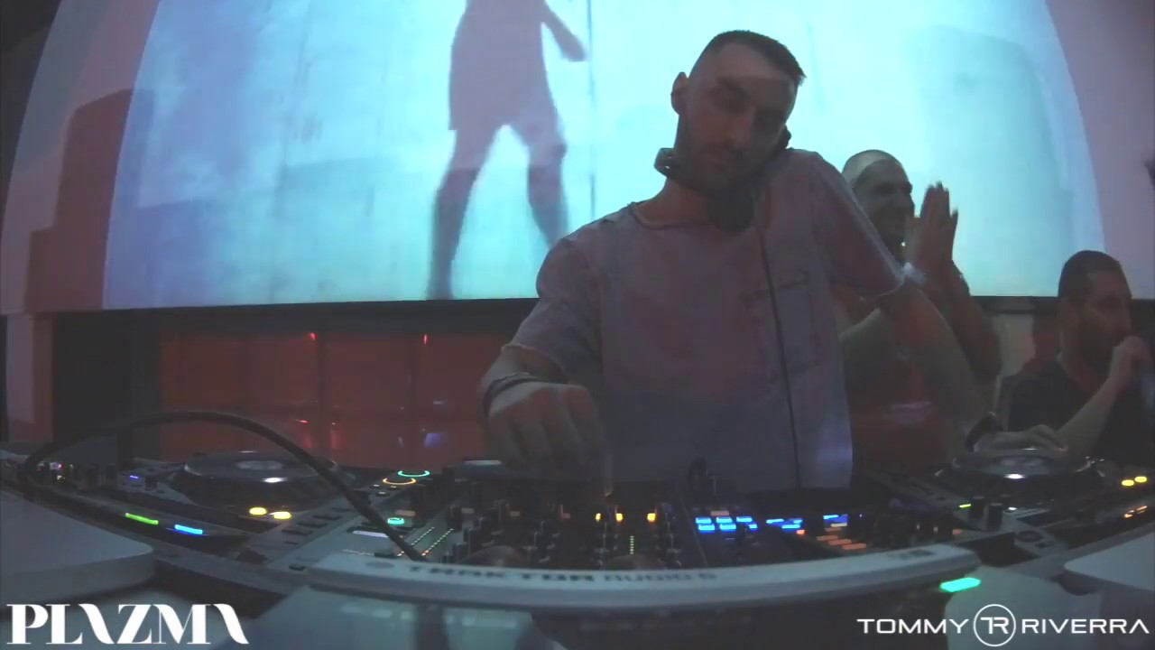 Tommy Riverra at Plazma 2017 Live