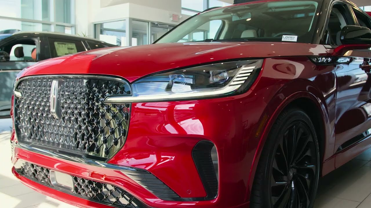 2026 Lincoln Aviator Review | BlueCruise Lane Change, Jet Package, 400HP Twin-Turbo V6