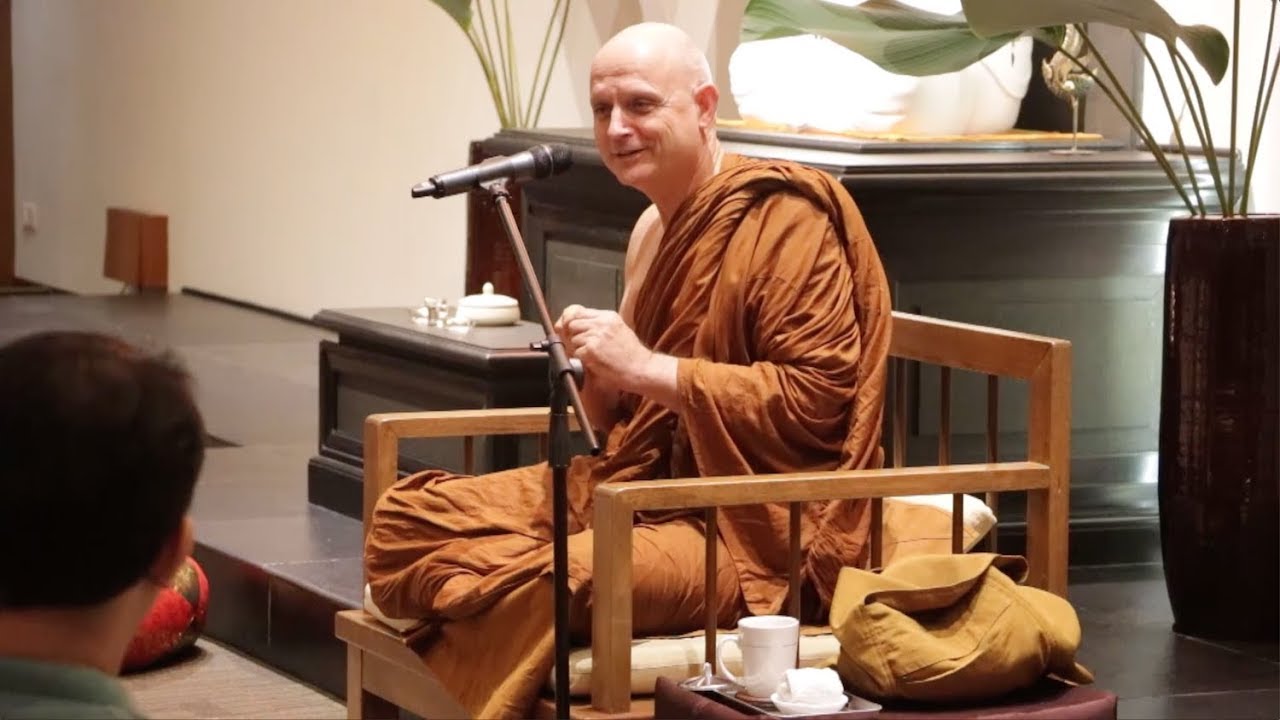 2561.12.13 Q&A at Nalanda Centre by Ajahn Jayasaro