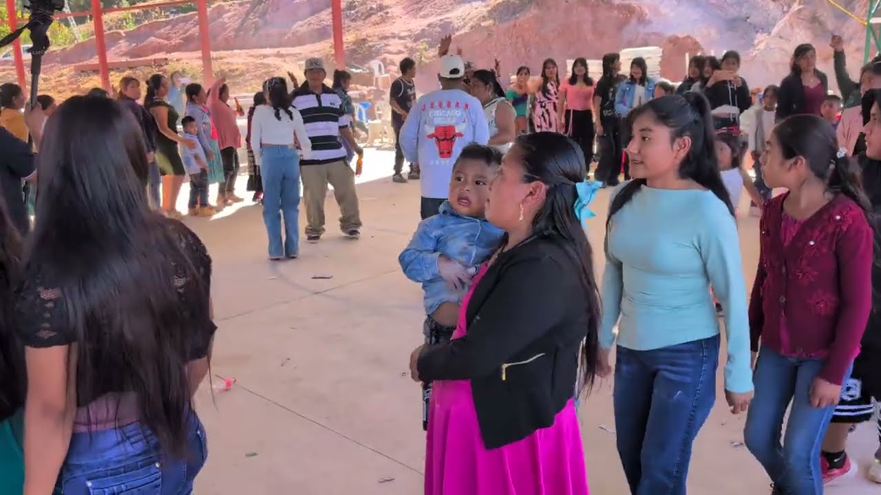 BAILANDO a la Rueda con los Novios 💃🏻🕺🏻 en Buena Vista, Gro 🇲🇽 Los DOS COMPAS y sus TECLADOS 🎹🇲🇽