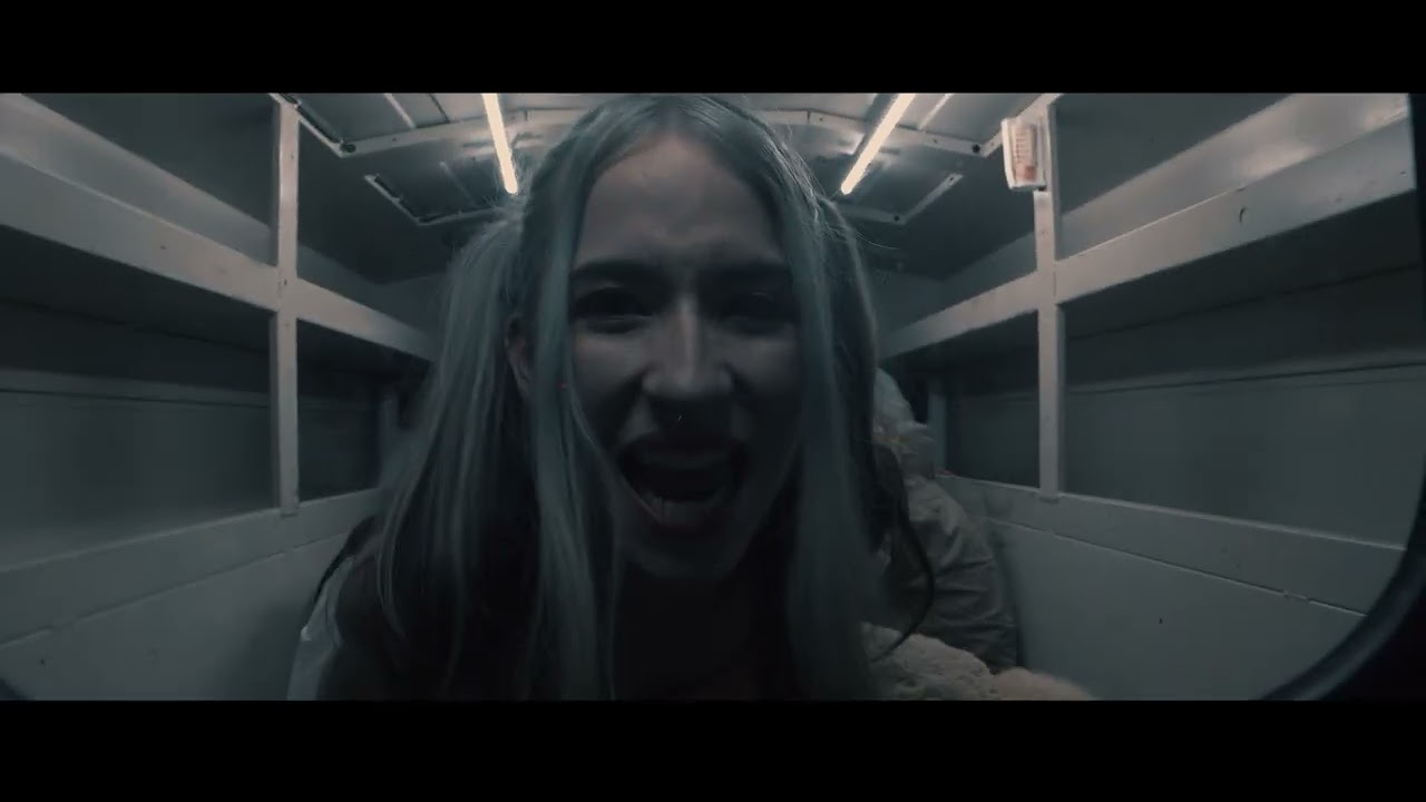 Moorelo - Yo Resistiré (Video Oficial)