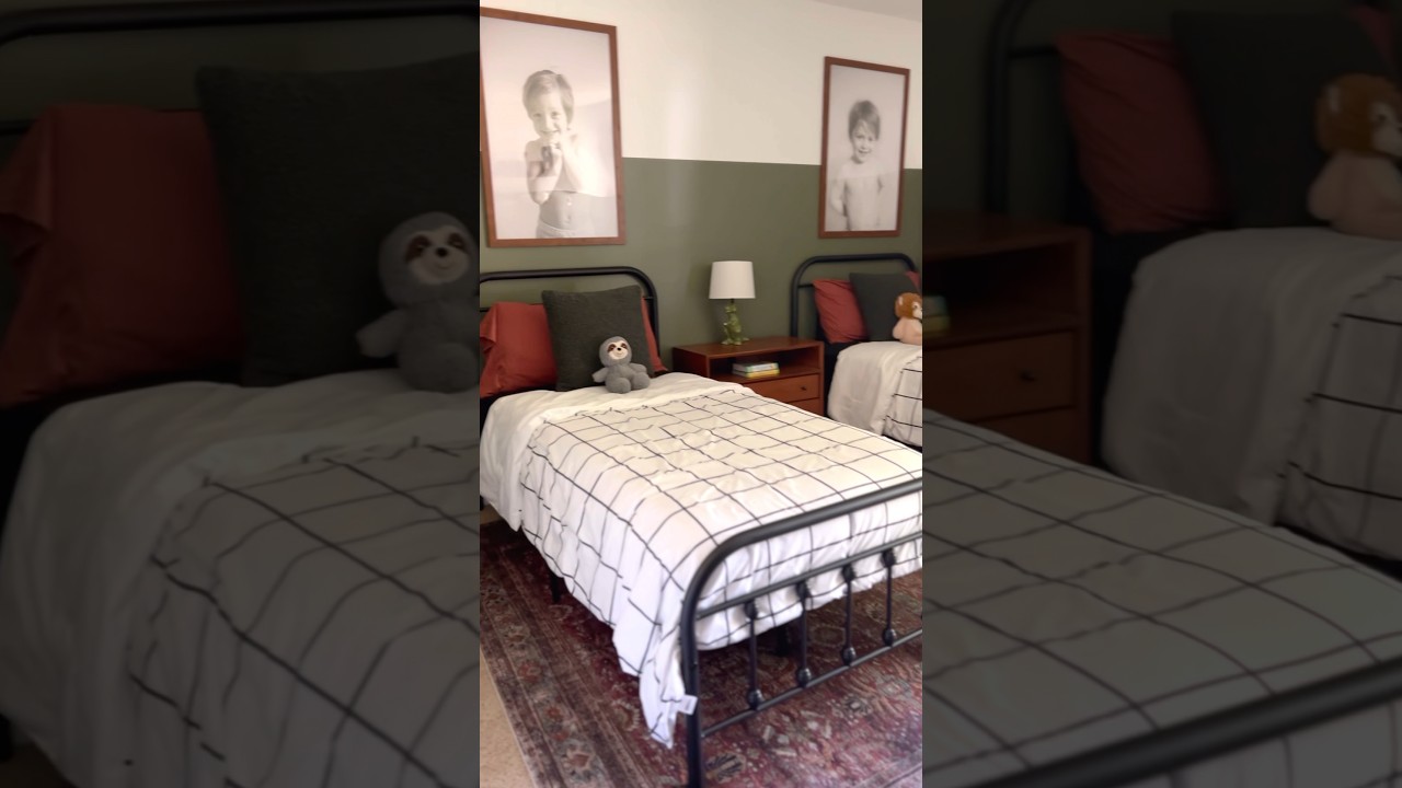 Shared Boys&rsquo; Room Makeover (Before and After)