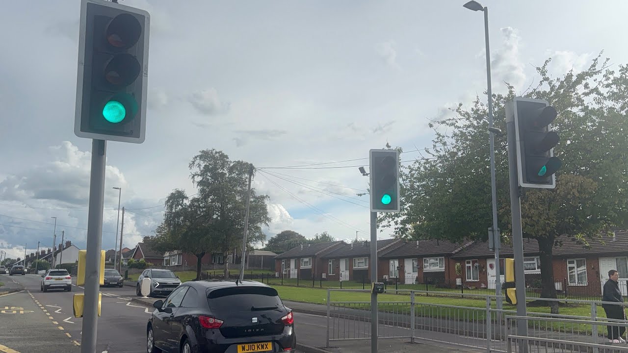 4161 PEEK TLED Puffin Crossing in Dividy Road, Arbourfield Drive in Bentilee near the Premier Store
