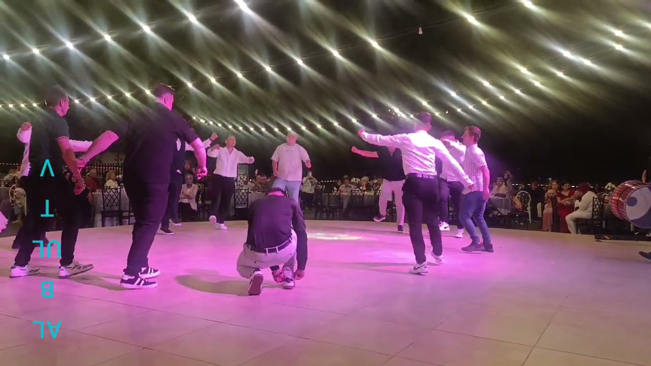 EDREMİT'TE ŞULE ŞEN DÜĞÜNÜ..ŞABANLAR GENÇLİĞİ SAHNEDE..