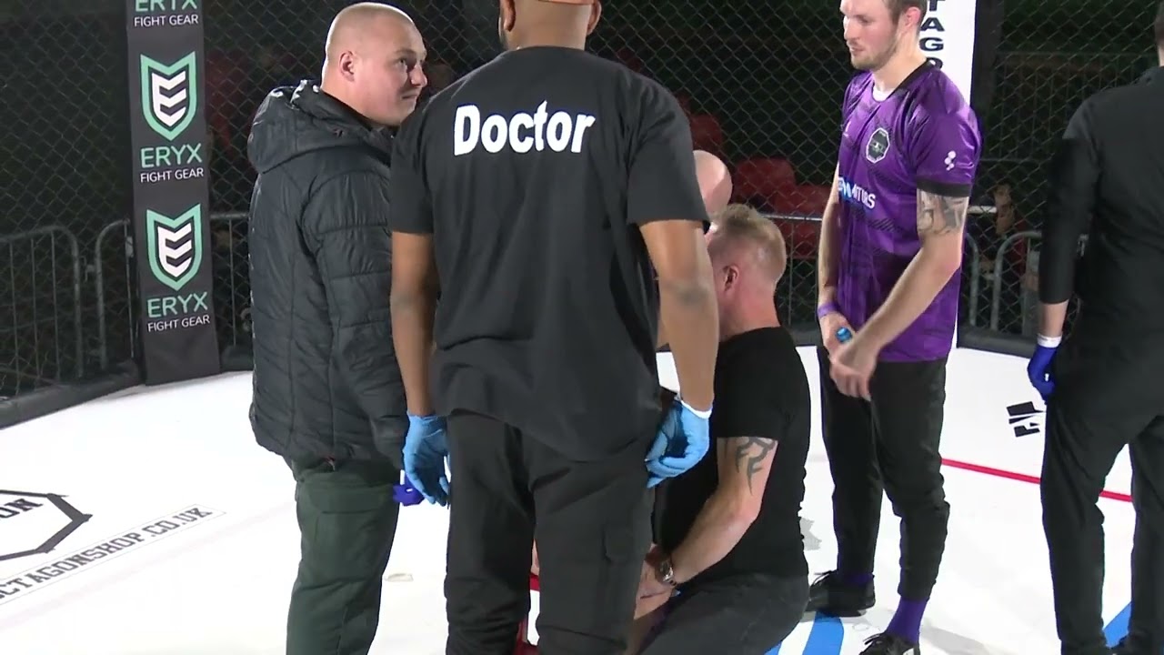 Almighty Fighting Championship 32 - Damien McKenna vs Daniel Hughes