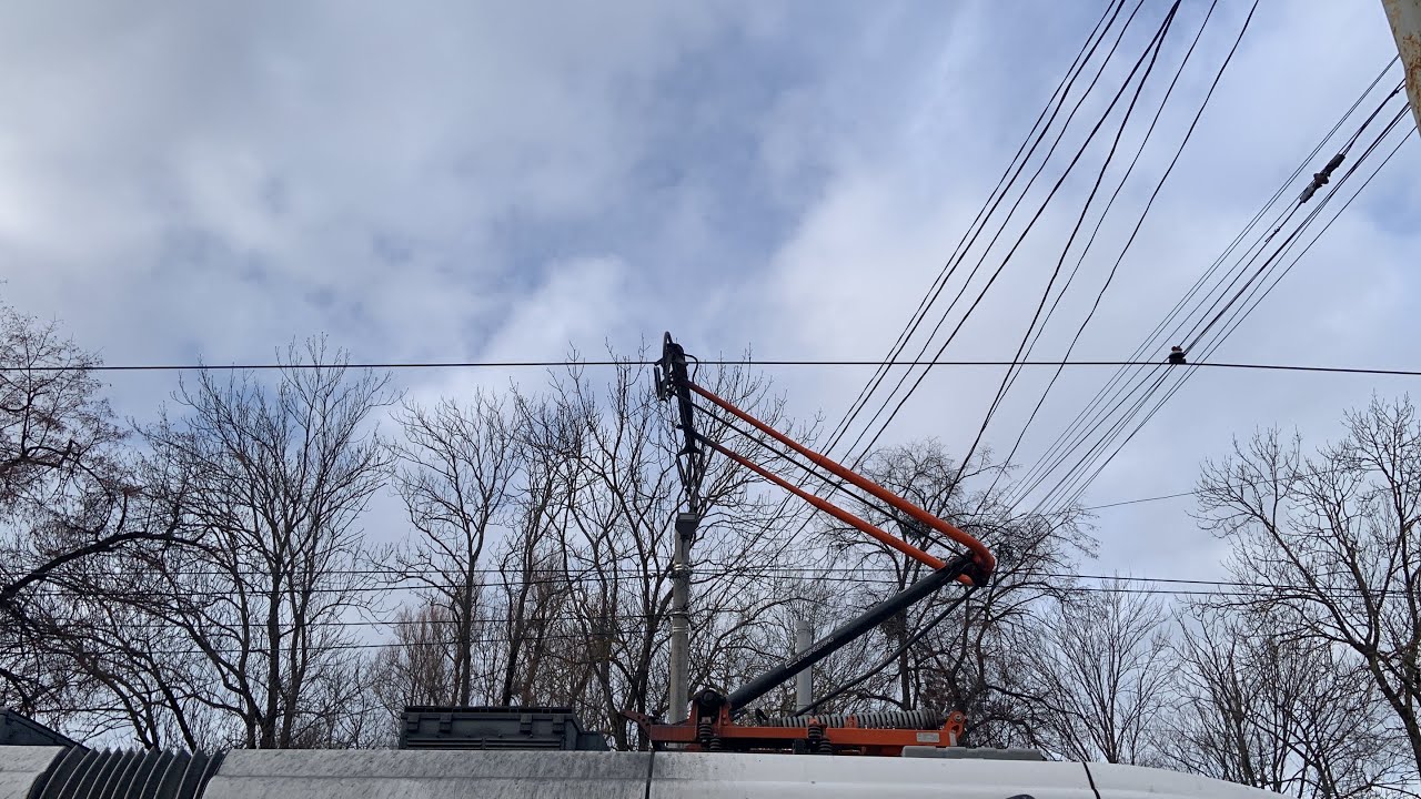 Трамвай ЕЛЕКТРОН на кінцевій 2-го маршруту (2.2.2026)