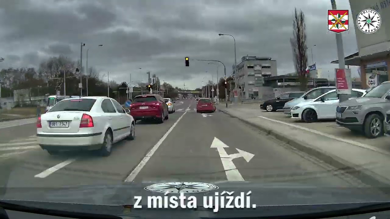 Policie ČR: Neposkytl první pomoc a ujel