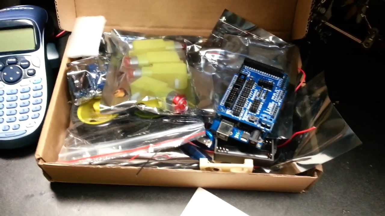 Arduino SainSmart 4WD Robot Unboxing and Review