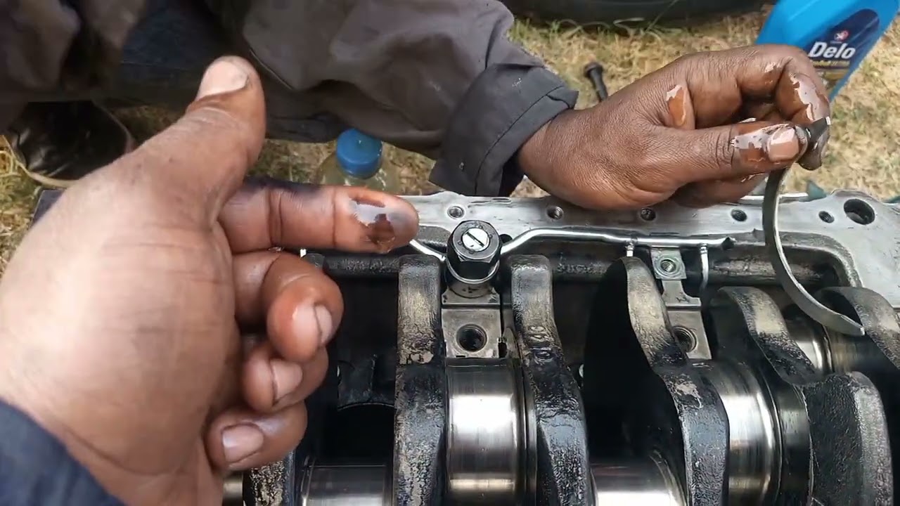 HIGHER pick up ISUZU 4jb1 engine rebuild part1  0912430168