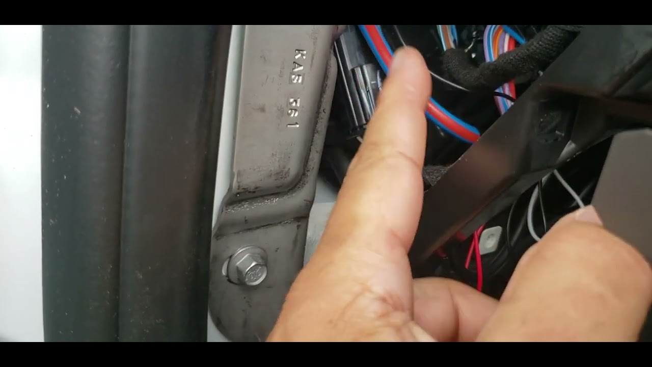 2020 FORD TRANSIT GPS TRACKER INSTALL